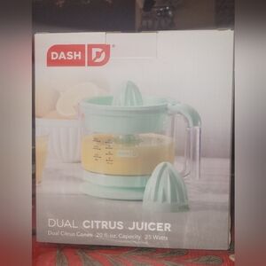 DASH, Dual Citrus Juicer
